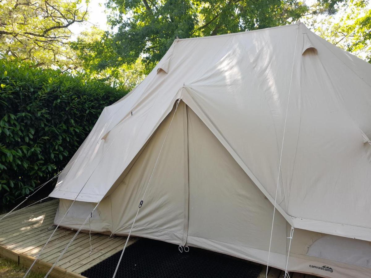 Camping Les Portes De Sancerre Saint-Satur Exterior foto